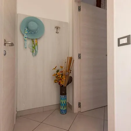 Cozy Flat With Shared Garden In A Charming Villa Διαμέρισμα *